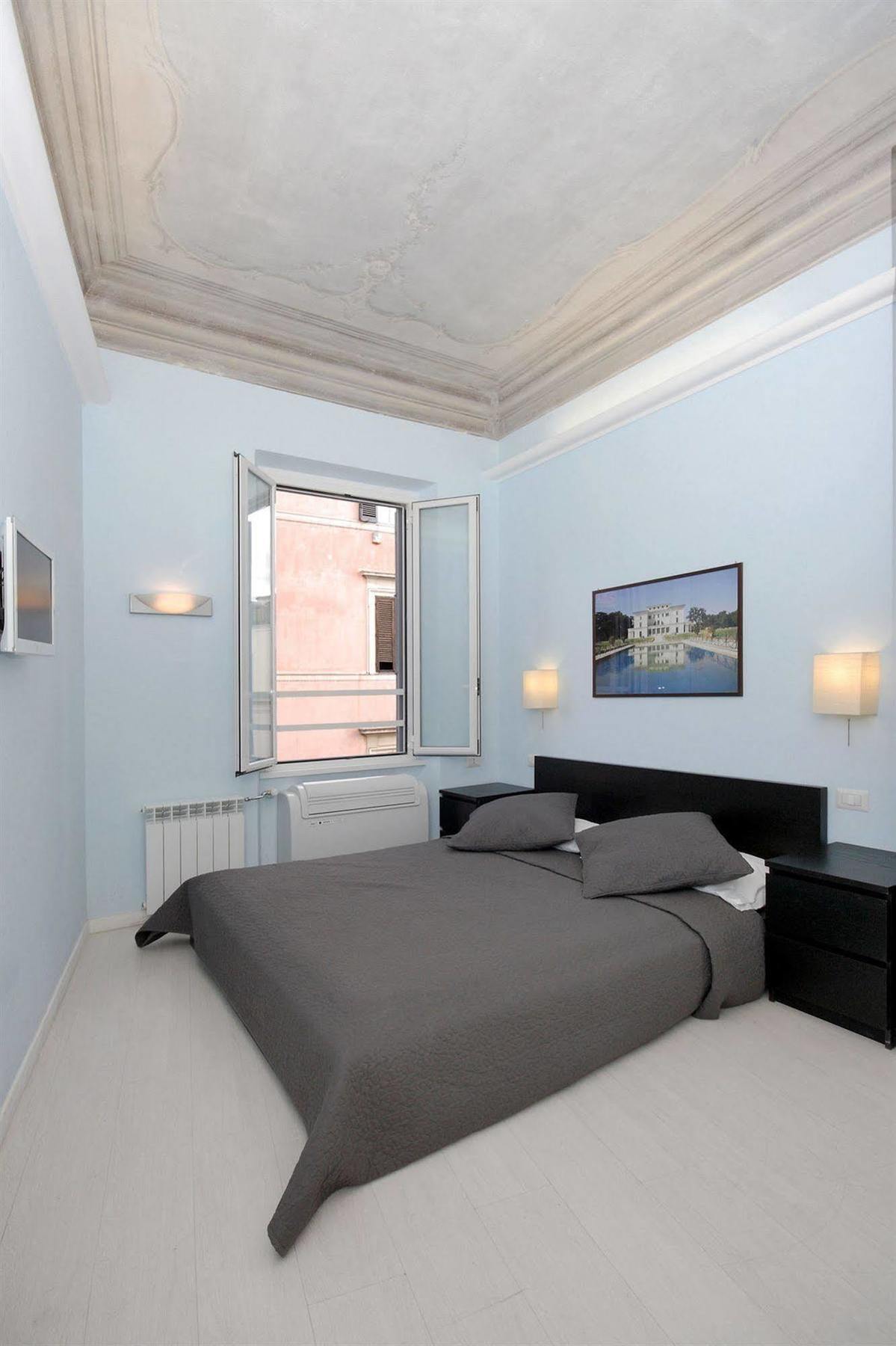 Daplace - Hqh Colosseo Guest house