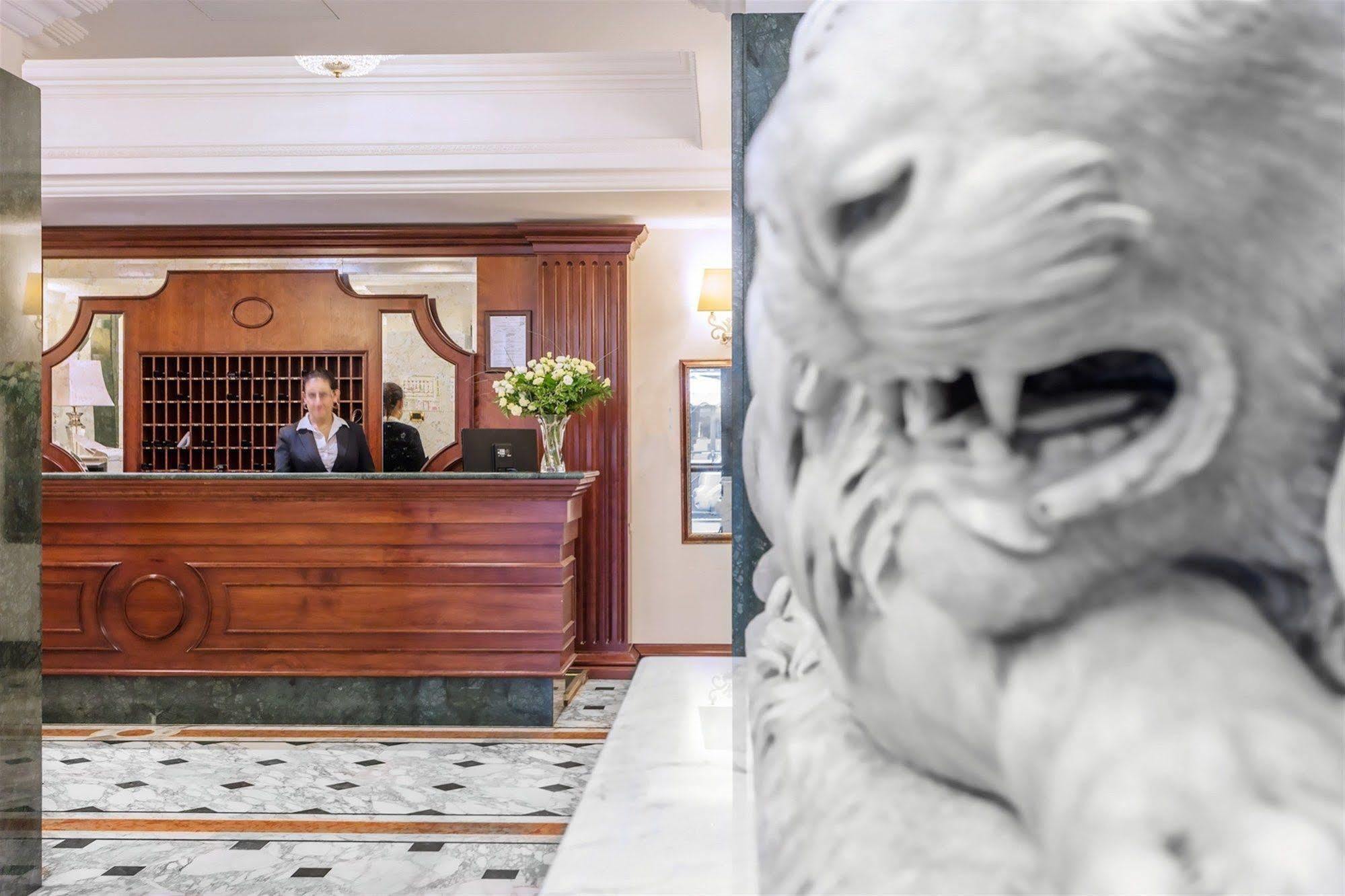 Hotell Raeli Regio 3*