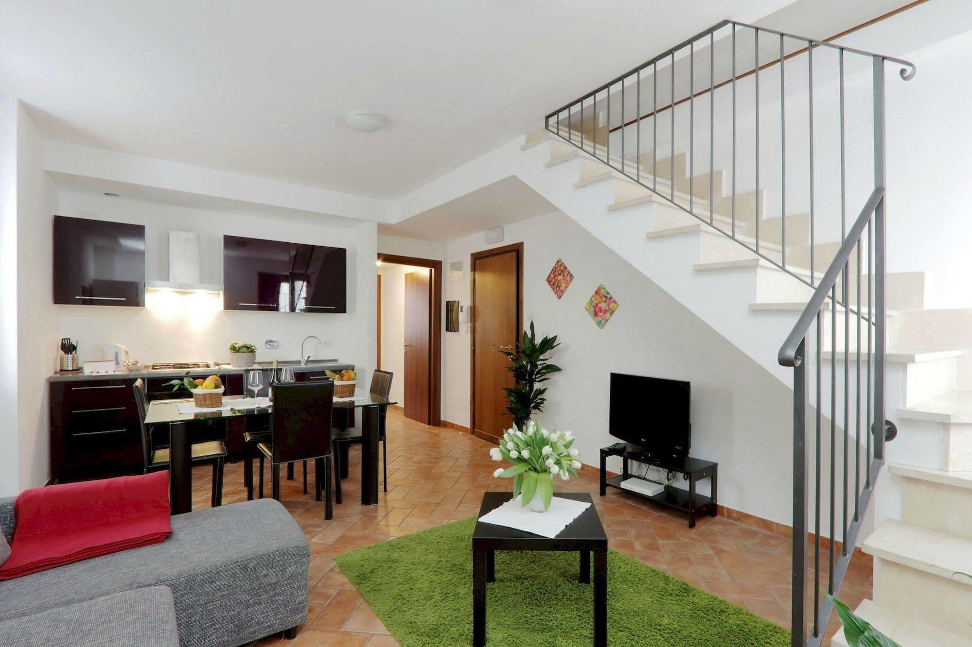 Borgo Papareschi Roma
