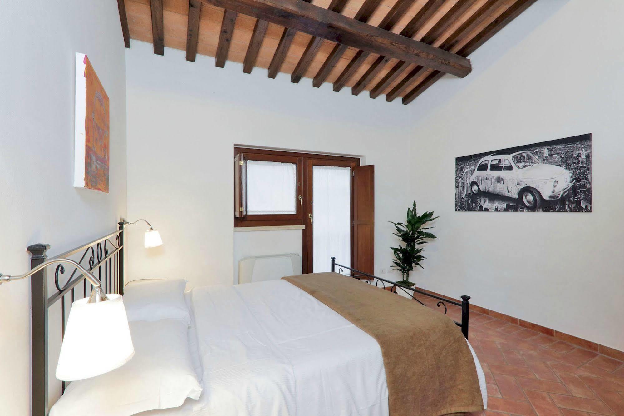 Borgo Papareschi Apartahotel