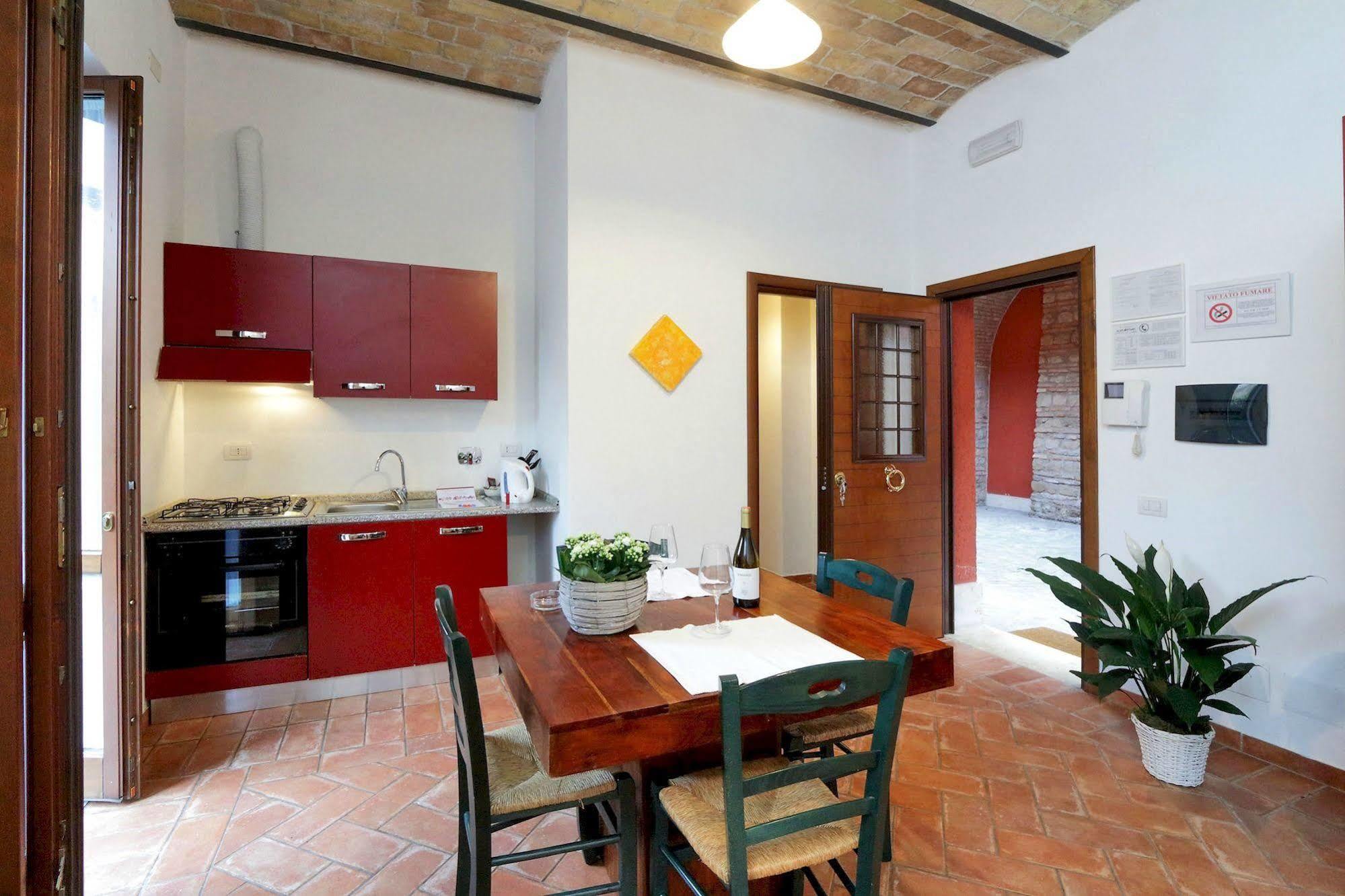Borgo Papareschi Roma