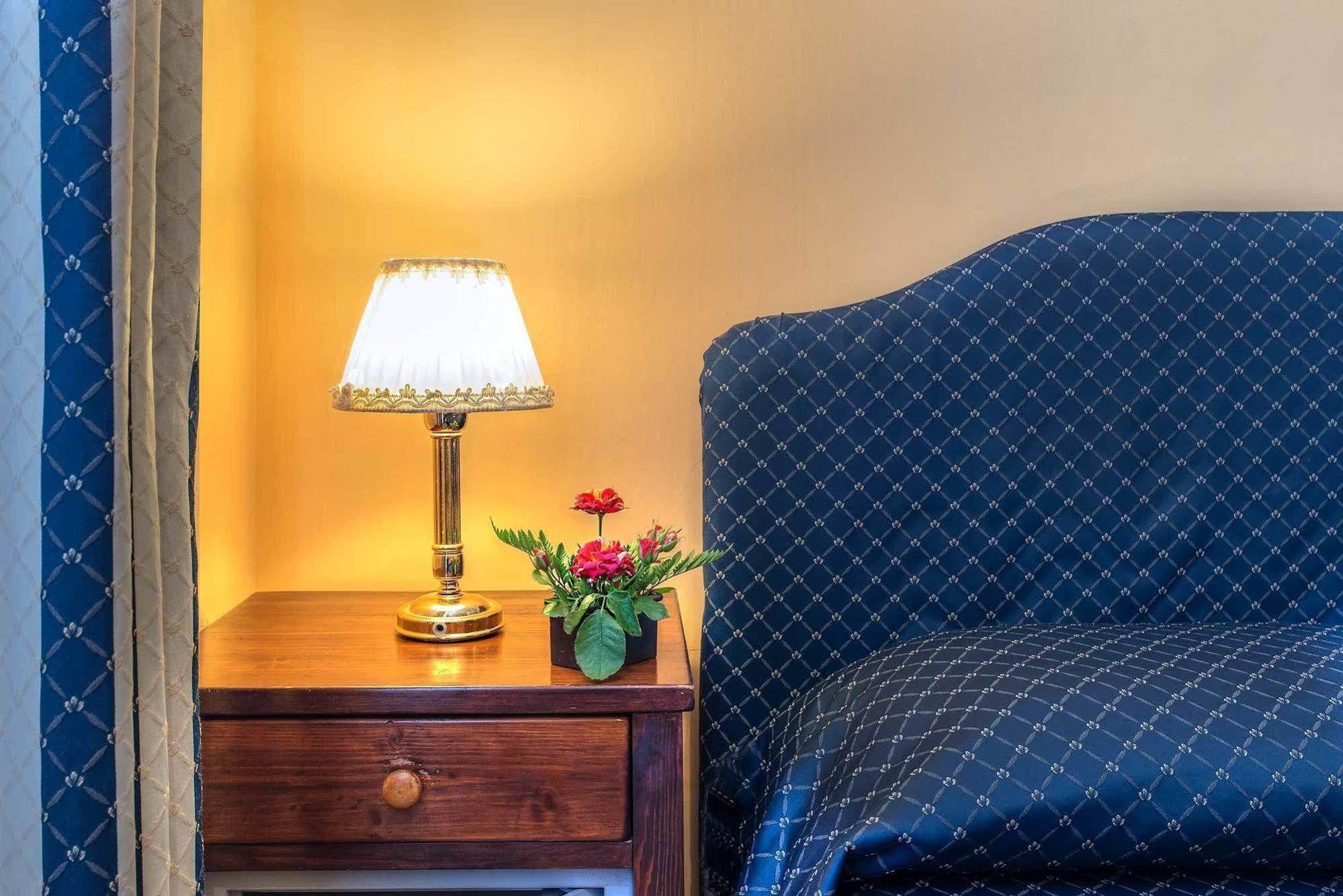 Hotell Caracciolo Roma