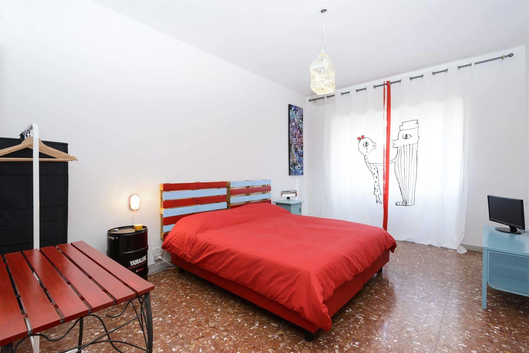 Art & Industry Bed & Breakfast Rome