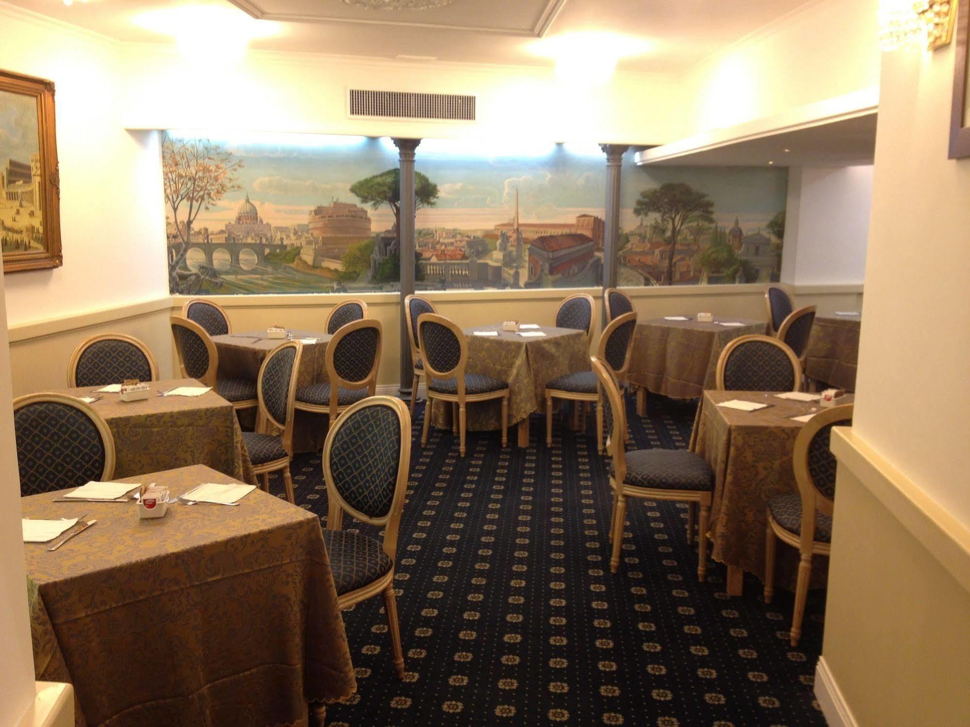 Regent Hotel 4*