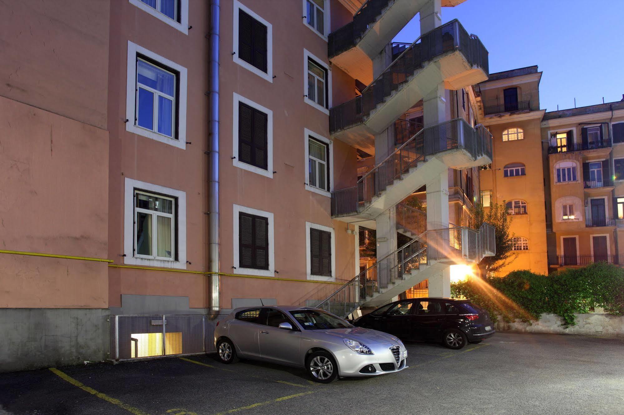 Delle Vittorie 3*