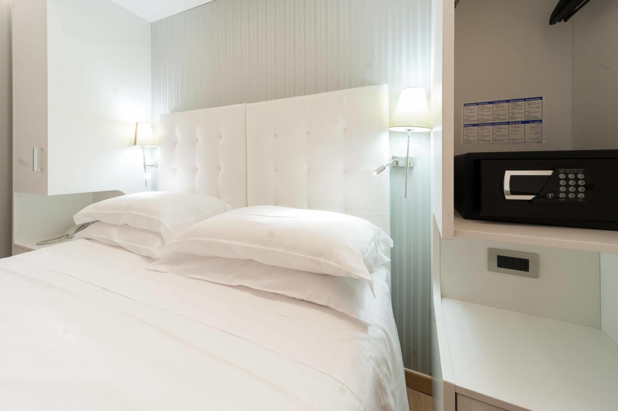 Hotell Trevi 41 Roma