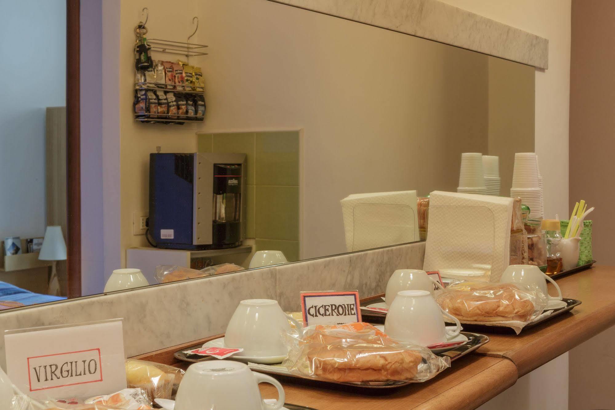Bed & Breakfast Domus Manlii 3*