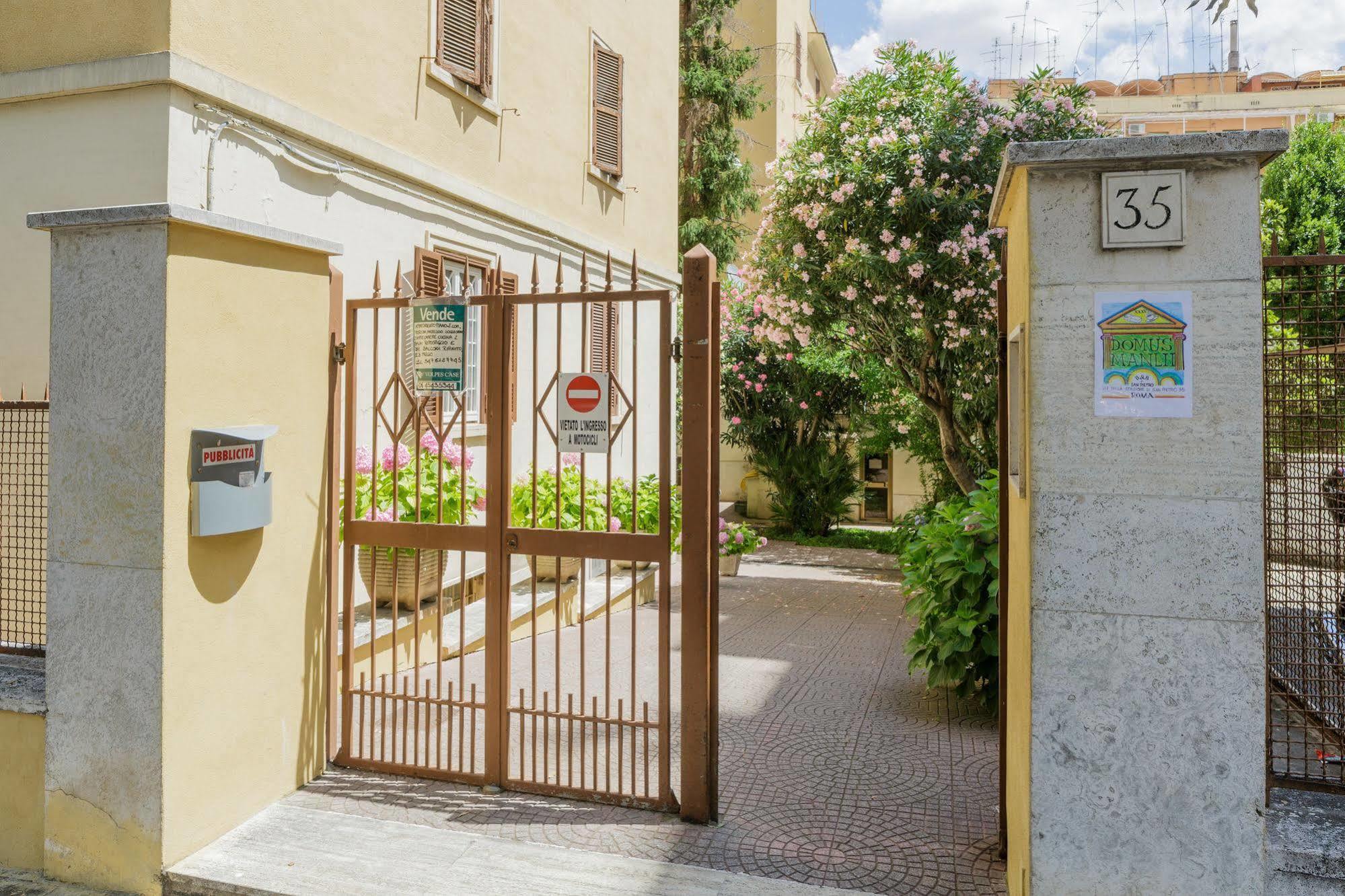 Domus Manlii Bed & Breakfast Roma