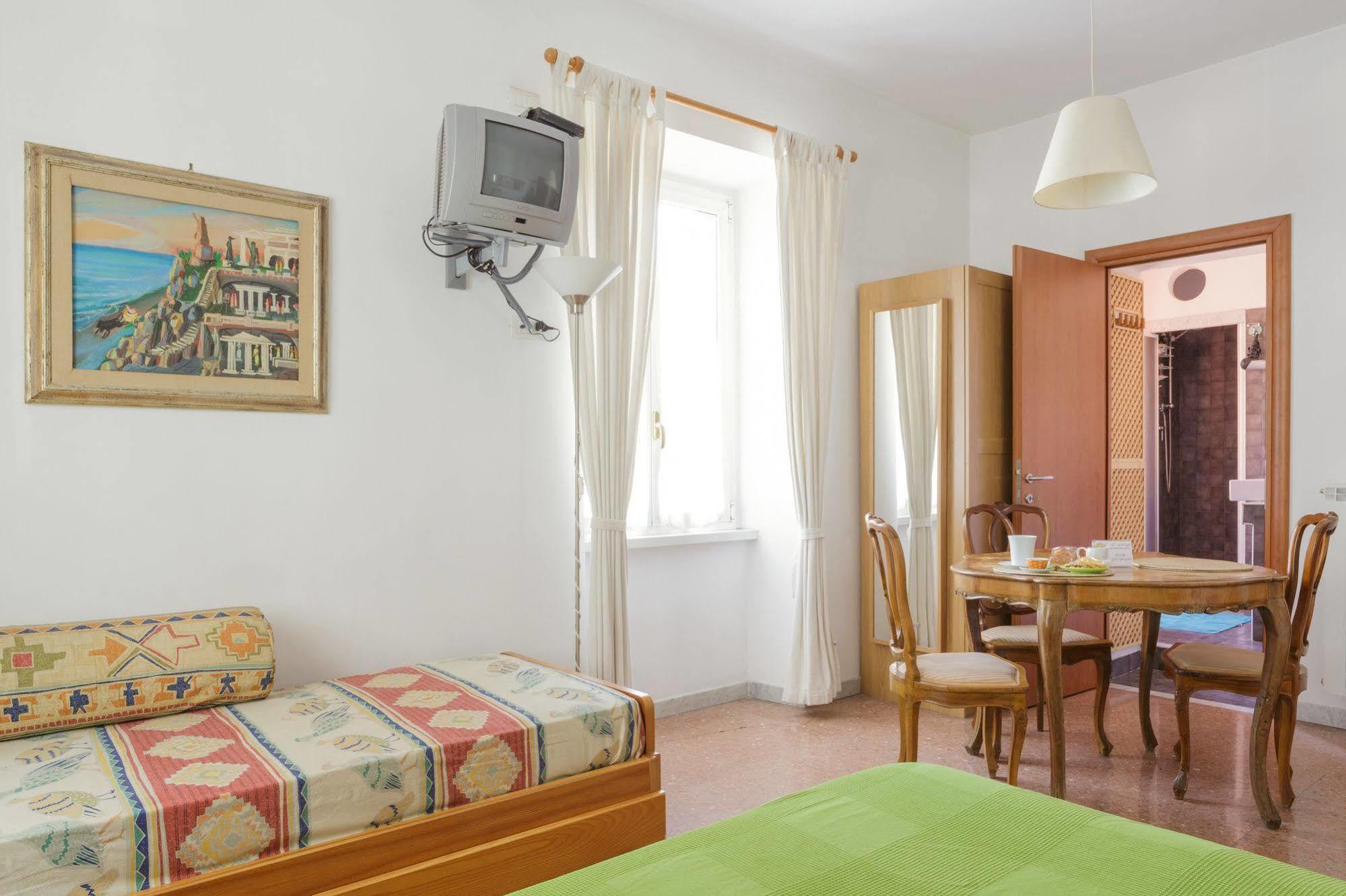 Domus Manlii 3* Roma