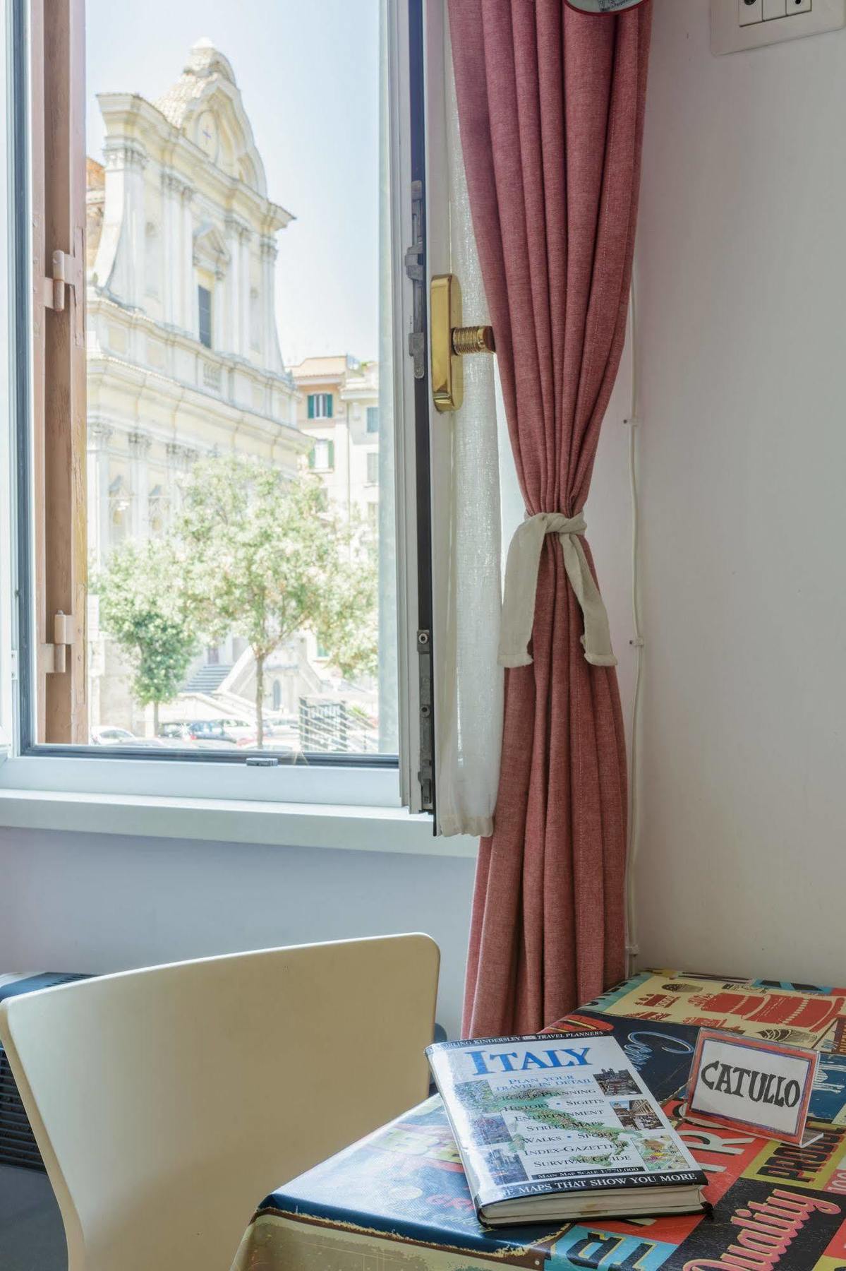 Bed & Breakfast Domus Manlii 3*