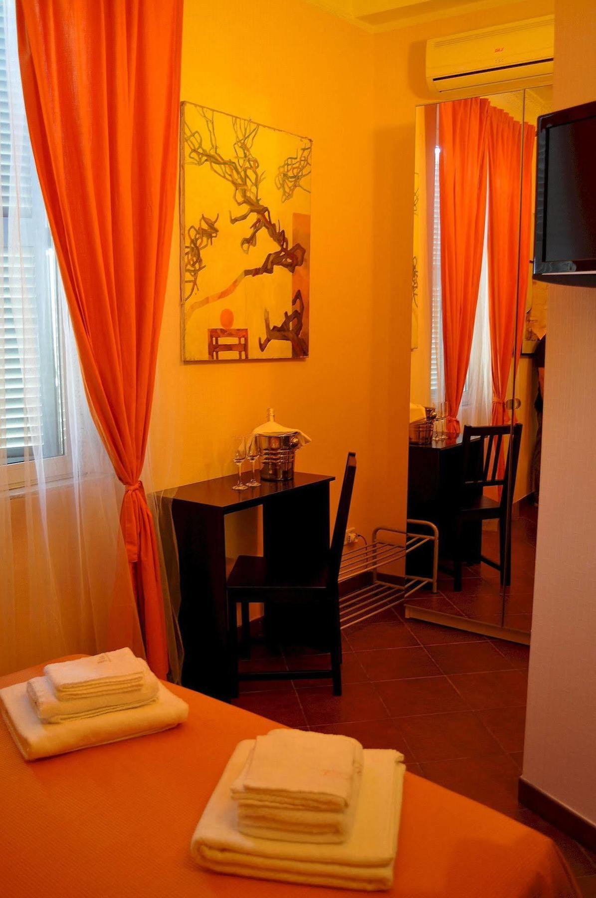 Acomodação com café da manhã  Santa Bibiana Roma