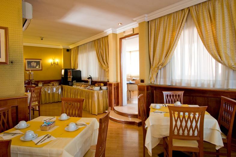 Hotell Carlo Magno Roma