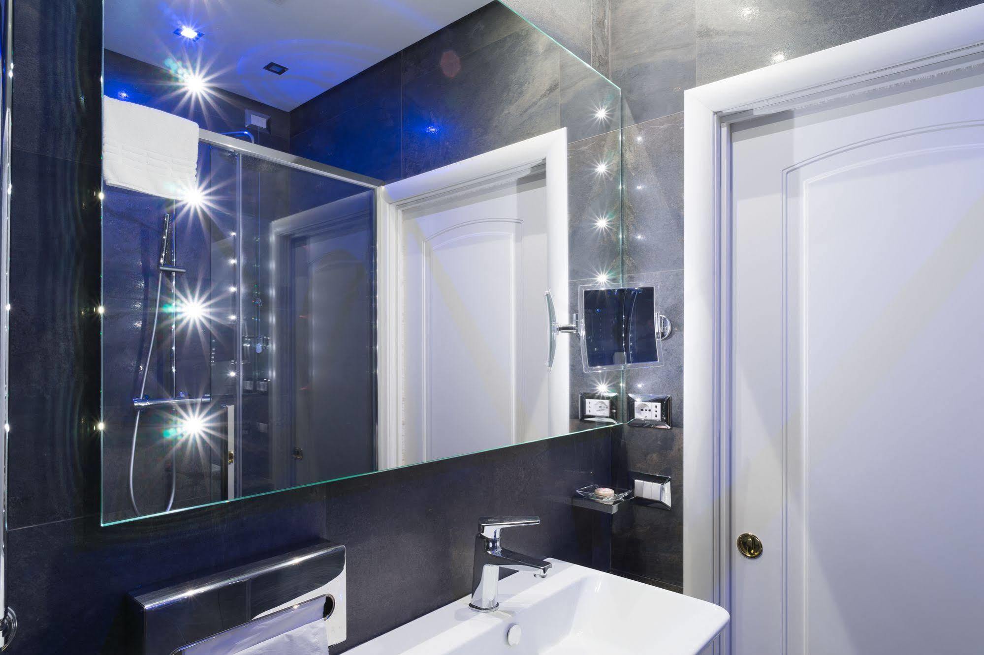 Les Diamants Spanish Steps Hotel Roma