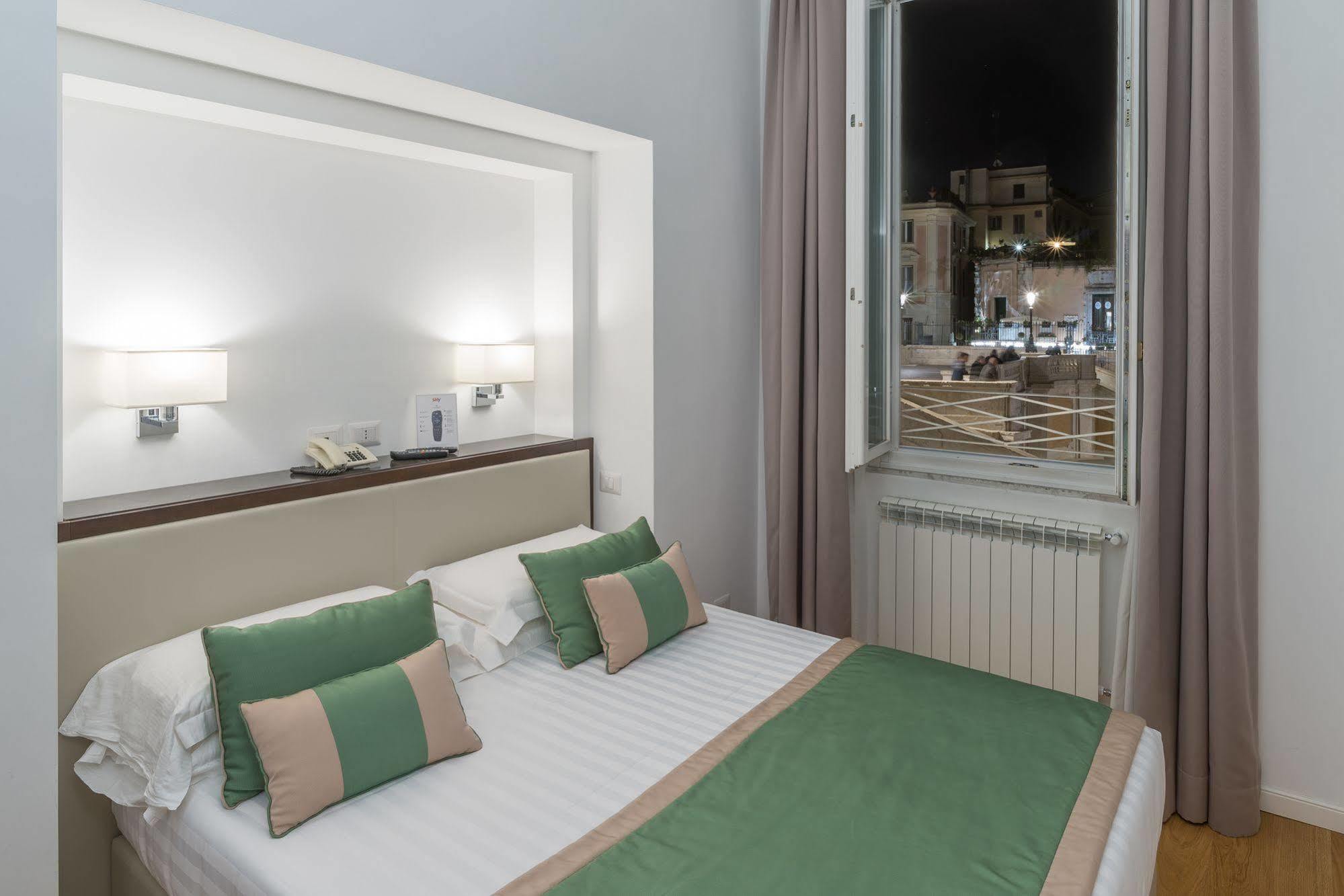 Les Diamants Spanish Steps Hotel