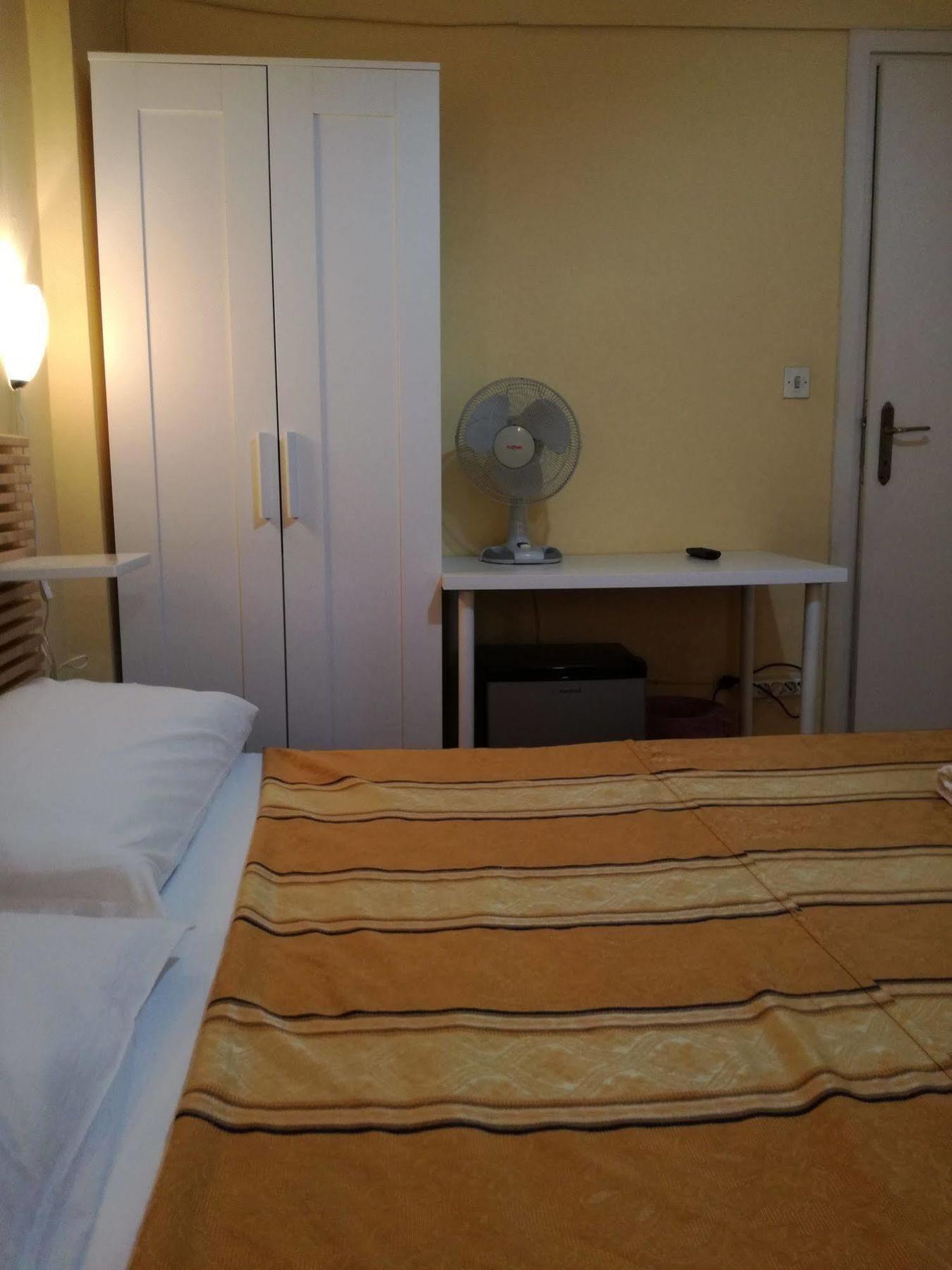 Testa Gioacchino B&B 3*