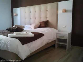 Your Rhome Apartment Rom