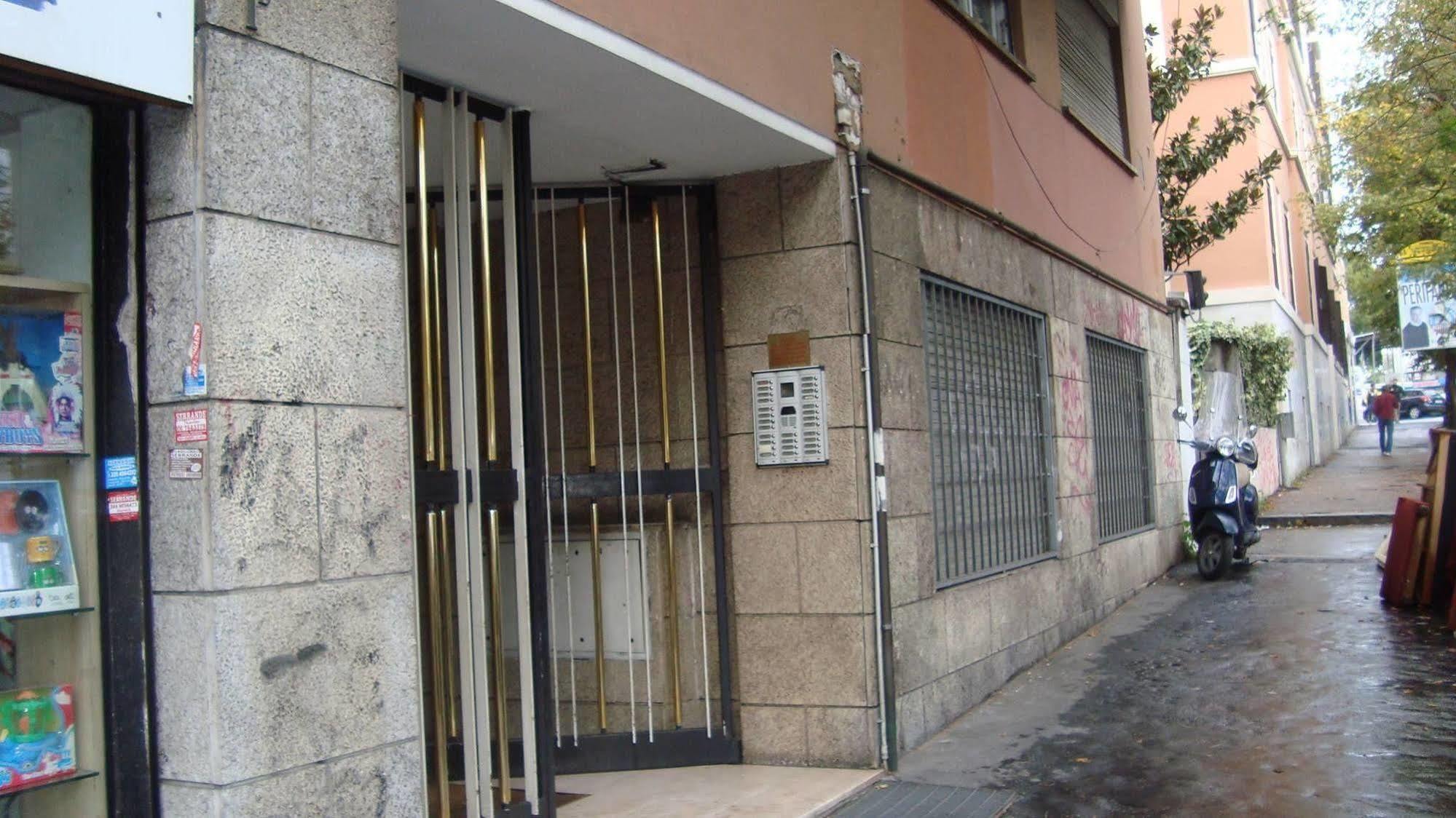 Alojamento de Acomodação e Pequeno-almoço Piazza Ragusa