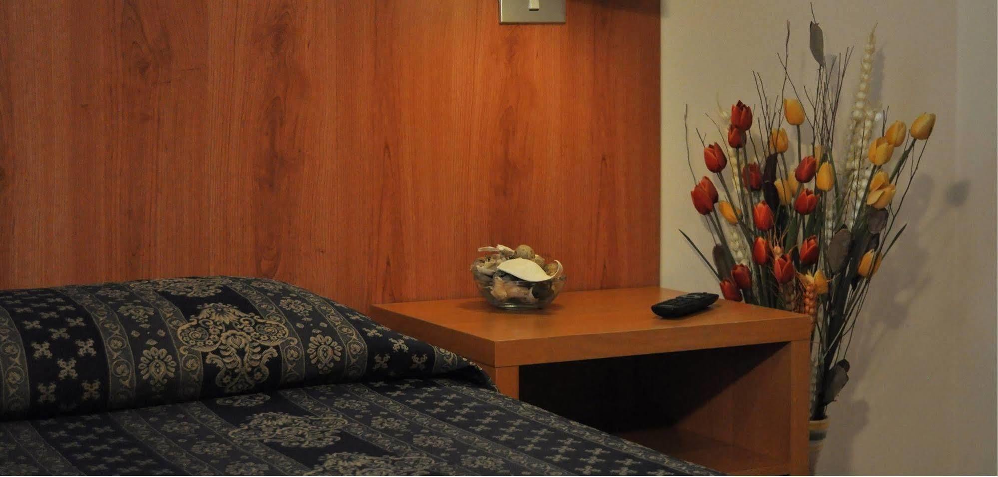 Fiorenza Hotell *