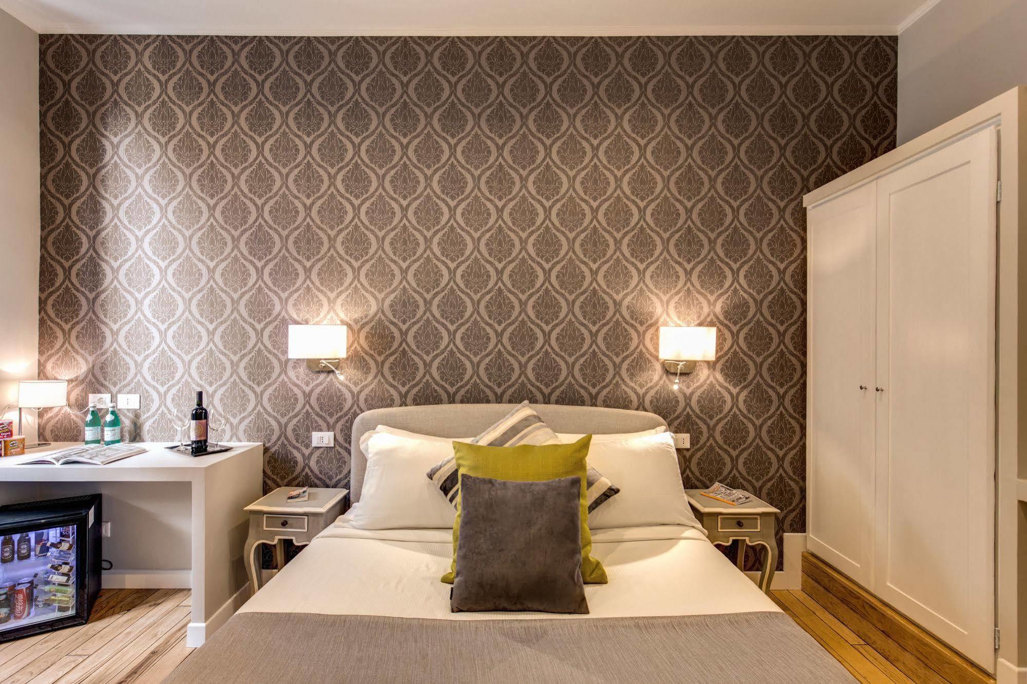 Tlv Navona 3*