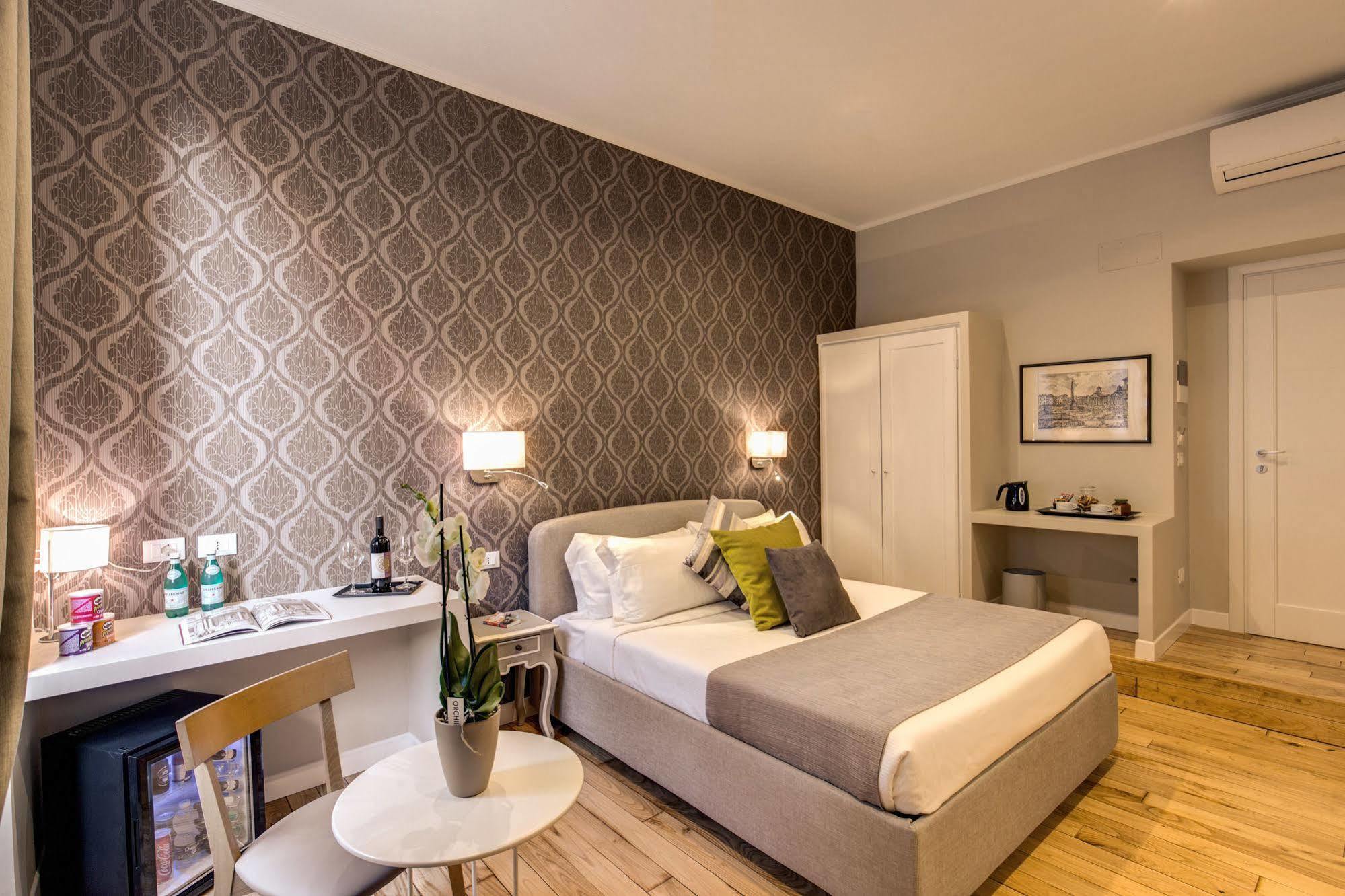 Tlv Navona 3*