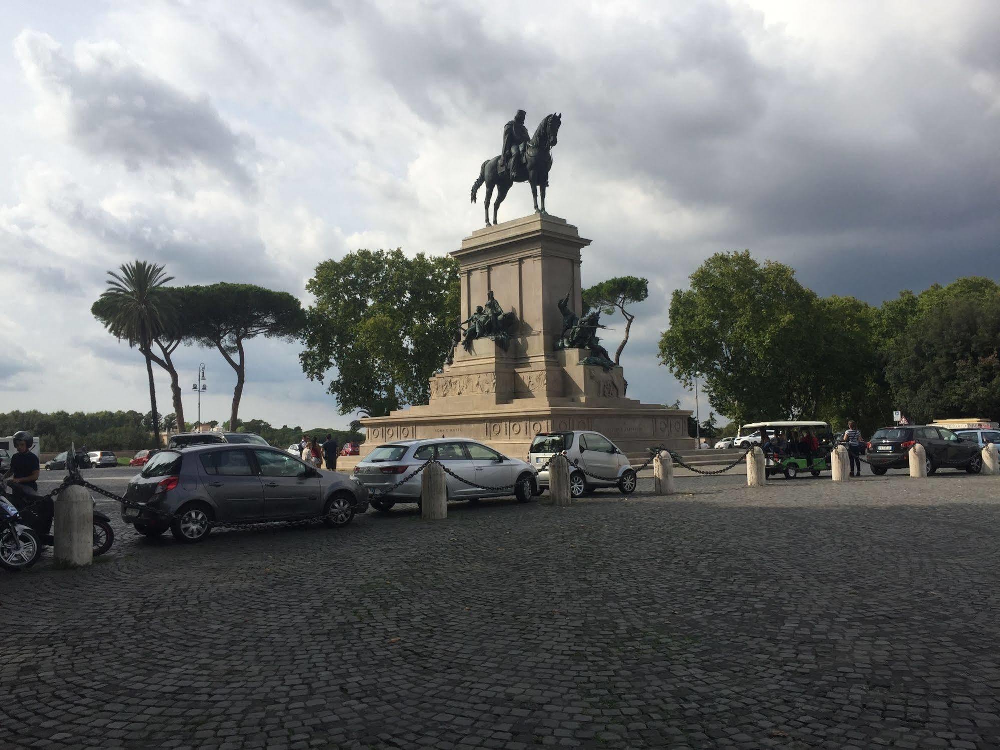 Acomodação com café da manhã  Dhome Roma