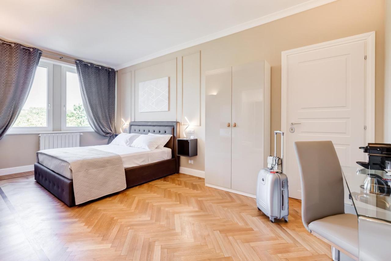 Affittacamere Mellini Palace By Premium Collection 2*