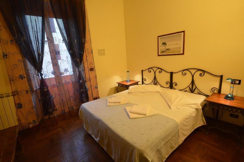 Planet 29 Hotel 2*