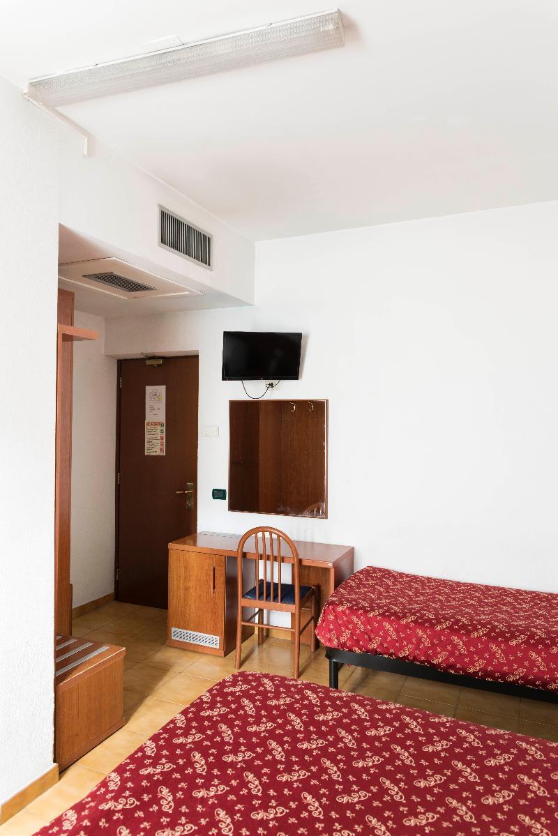 Stromboli Hotel Rom
