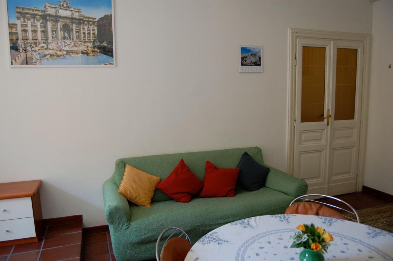 Bed & Breakfast One Step From St. Peter