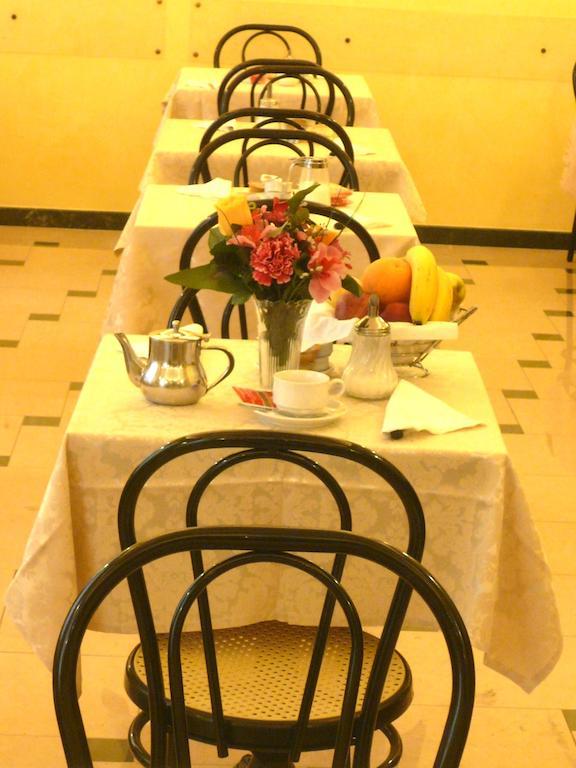 Hotell Cambridge 3*