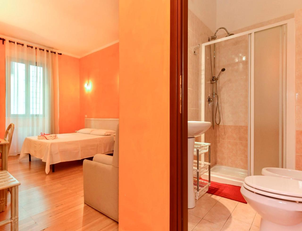 Claudia 3* Roma
