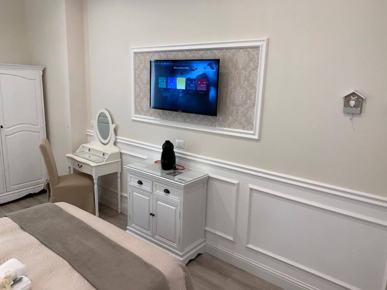 Charme & Chic Bed and breakfast Roma