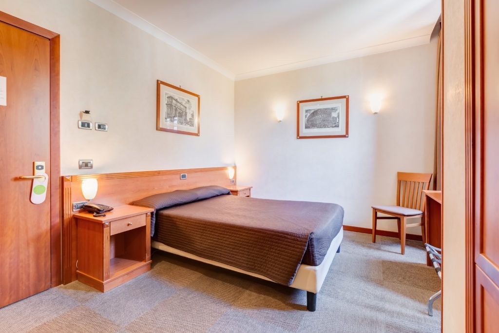 Hotell Romoli 3*
