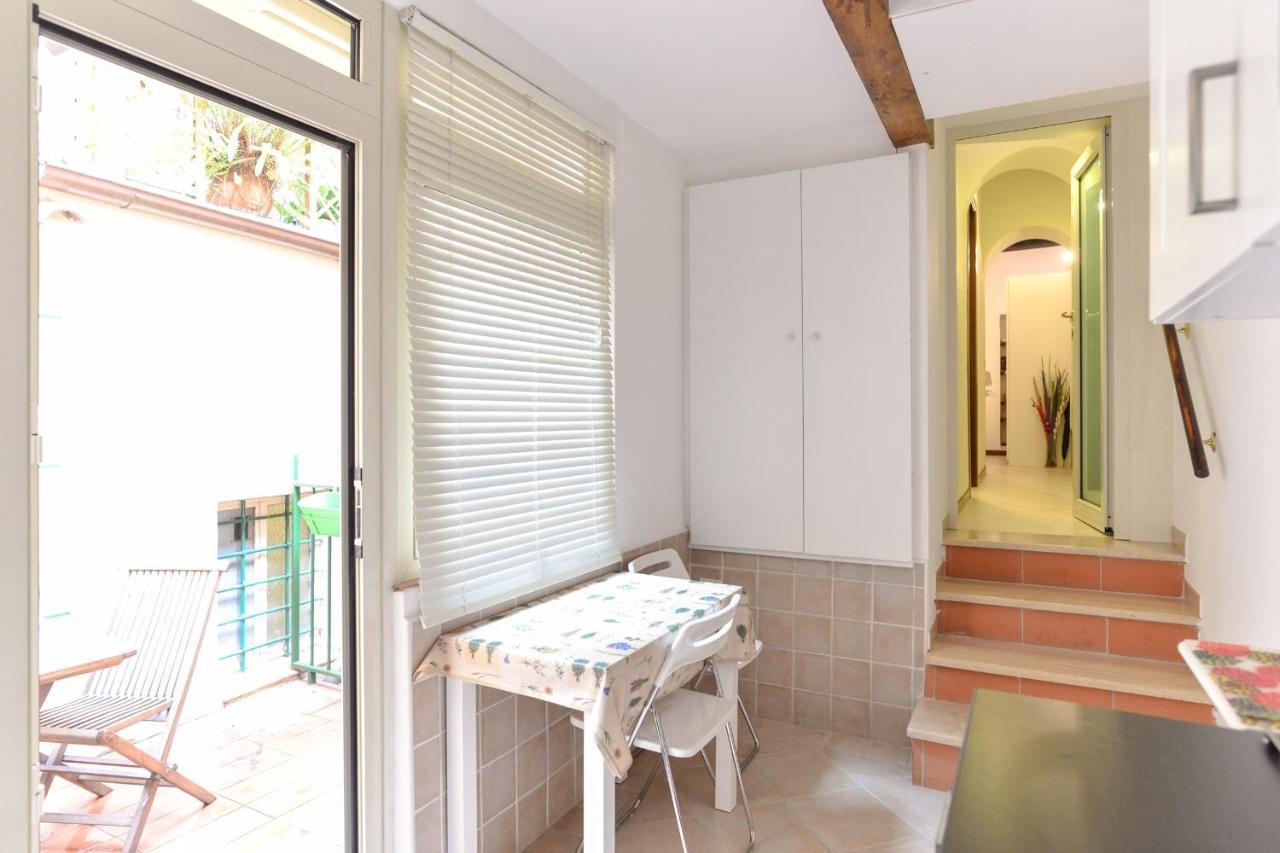 Urbana Colosseo Boutique Roma