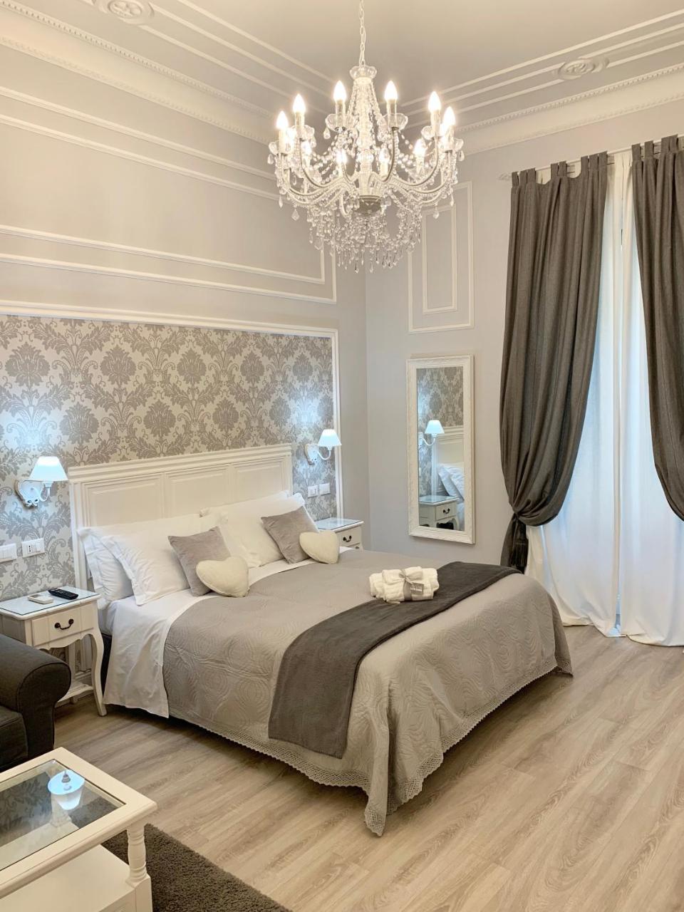 Charme & Chic Bed and breakfast 2*