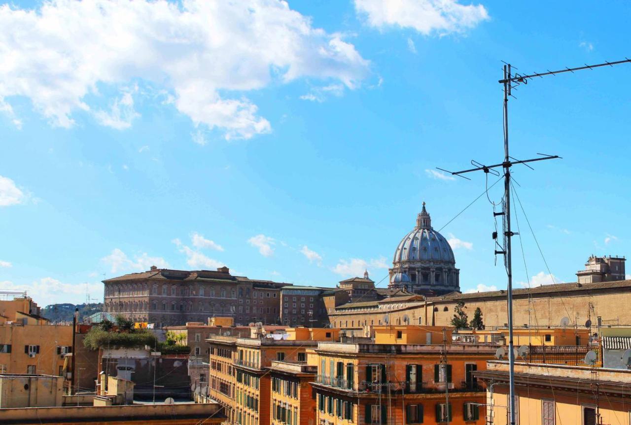 Ferrini Vatican Museums Leilighet