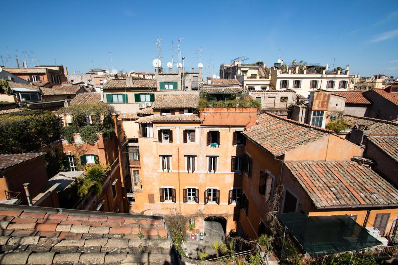 Spagnoli Roof Terrace Navona Sq Apartment