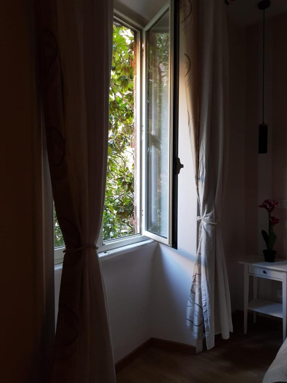 Monti49 2* Rome