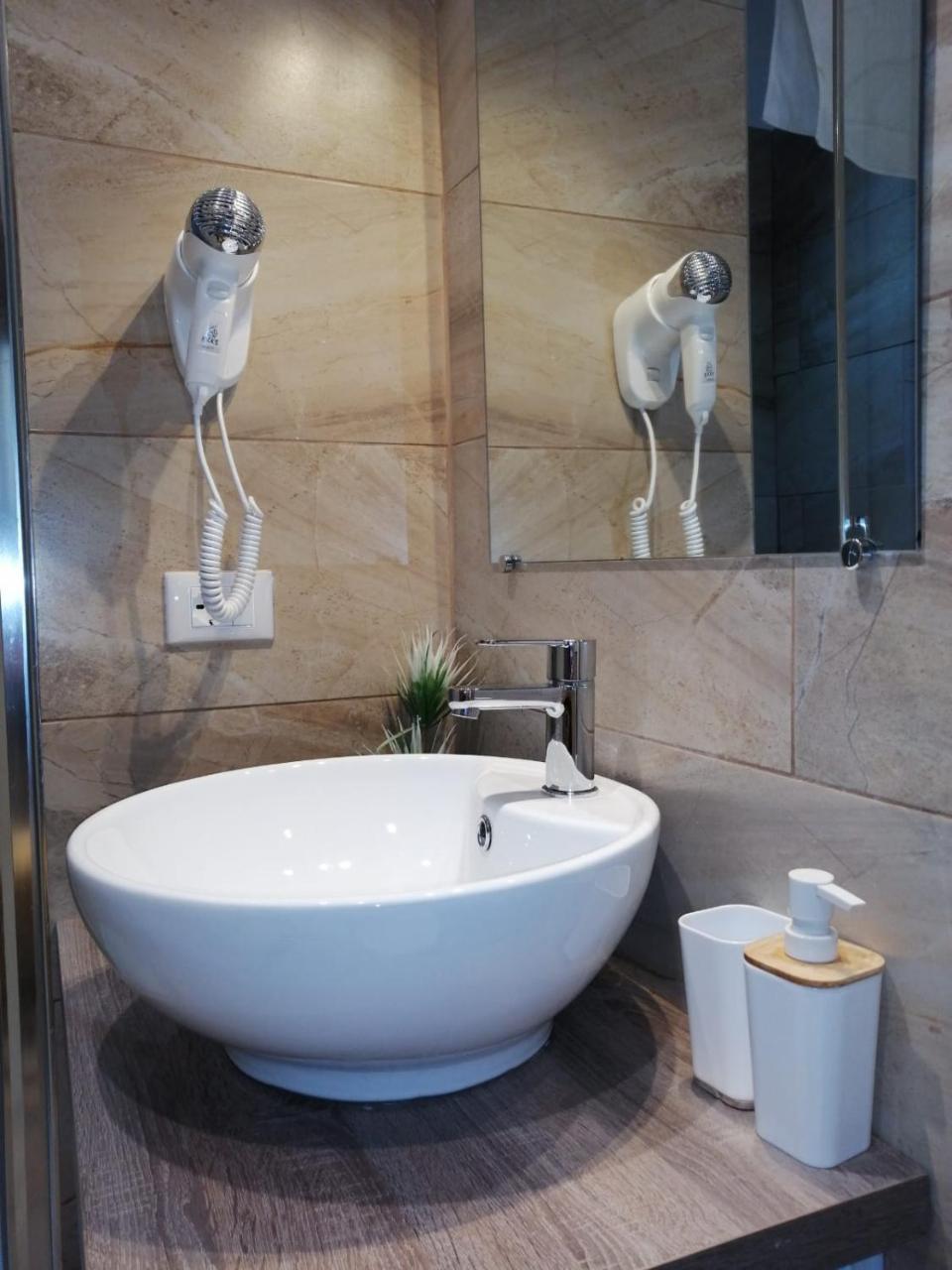 Affittacamere Vatican Comfort Suites 2*