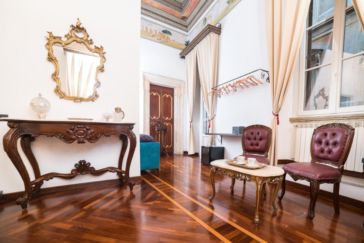 Gjestgiverier Palazzo Del Duca Piazza Navona Roma