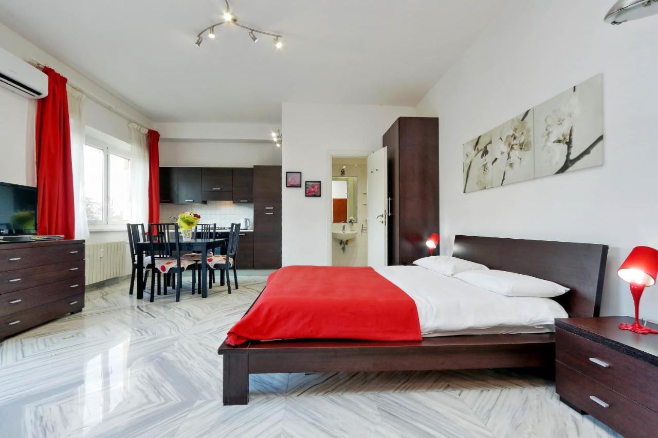 Holiday Rental St Peter'S Area Rom