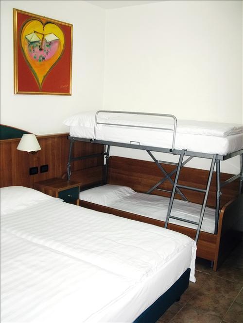 Albergue Yellowsquare