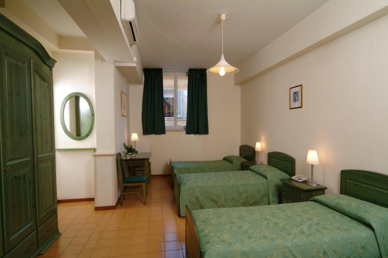 Affittacamere Casa Di Santa Francesca Romana A Ponte Rotto Roma