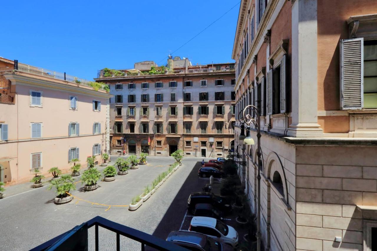 Piazza Venezia Grand Alojamento de Acomodação e Pequeno-almoço 2*