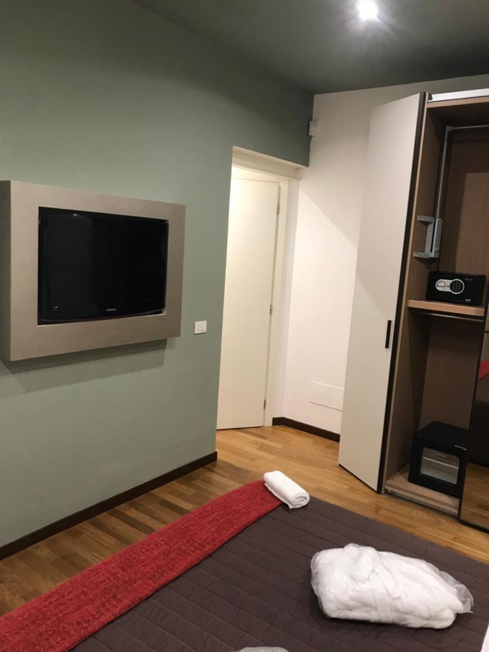 Bed & Breakfast Dimora Frattina 2*