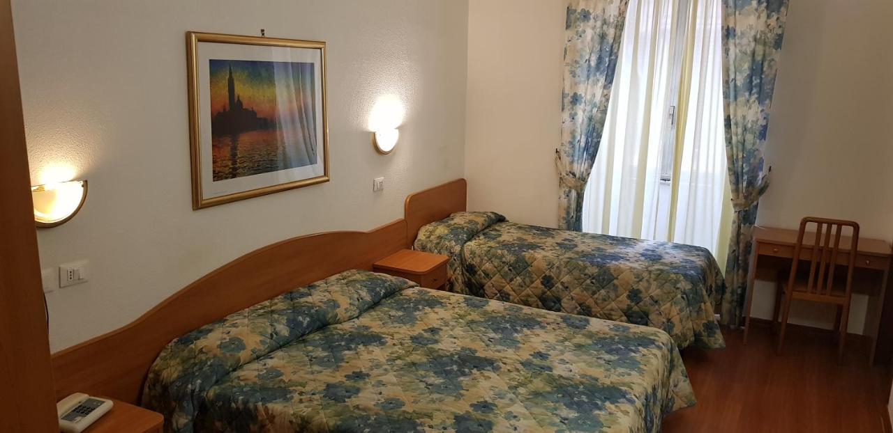 Tirreno Hotel Roma