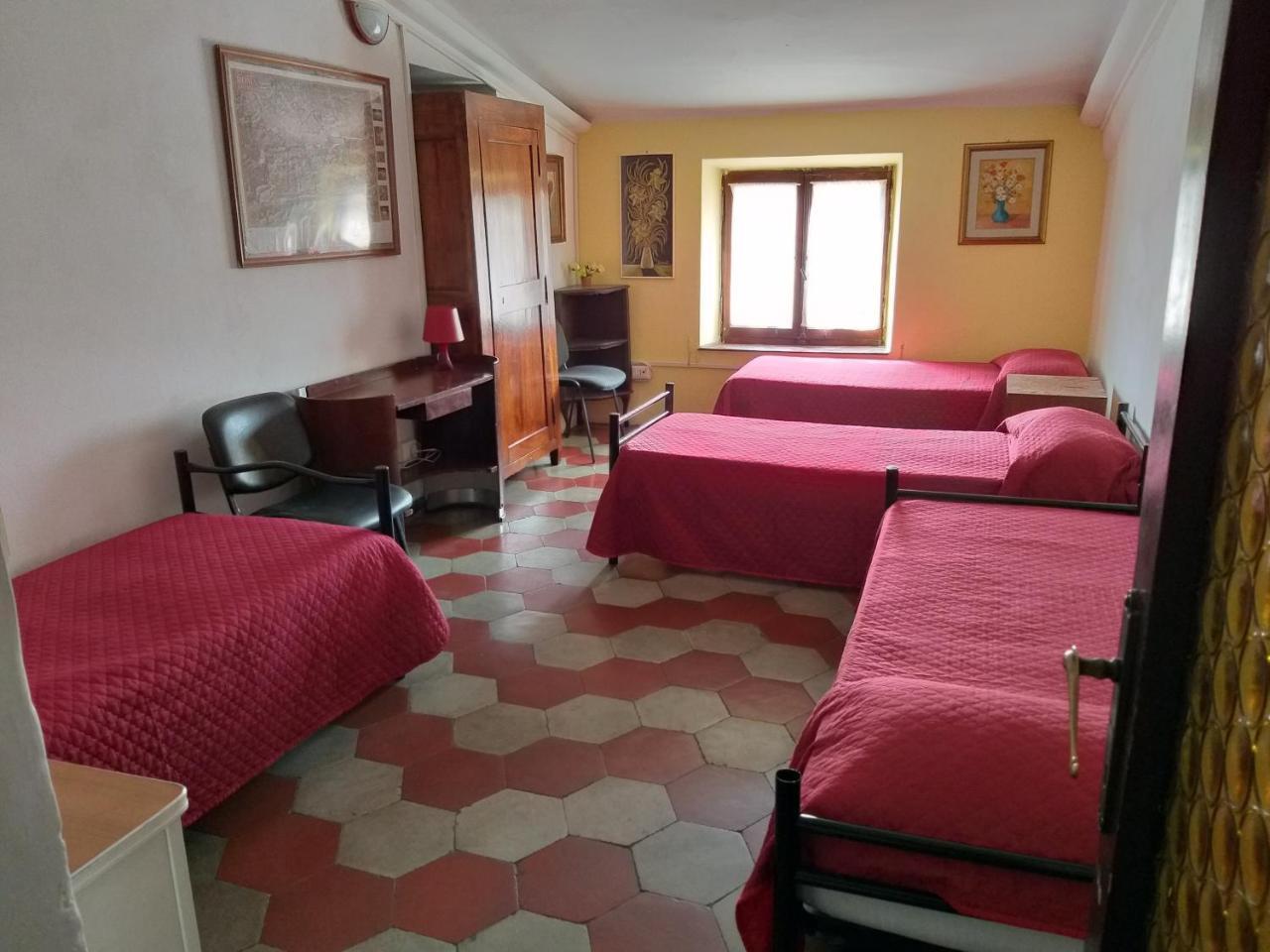 2000 Hostel Rom