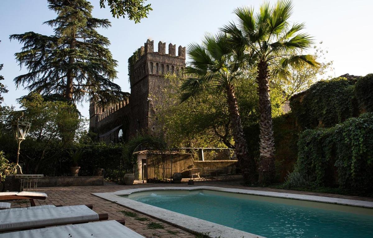 Castello Di Tor Crescenza Roma