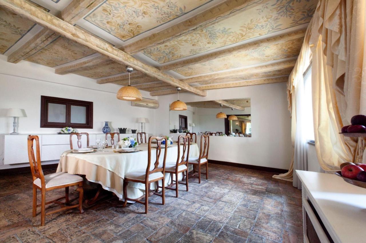 Castello Di Tor Crescenza Bed & Breakfast