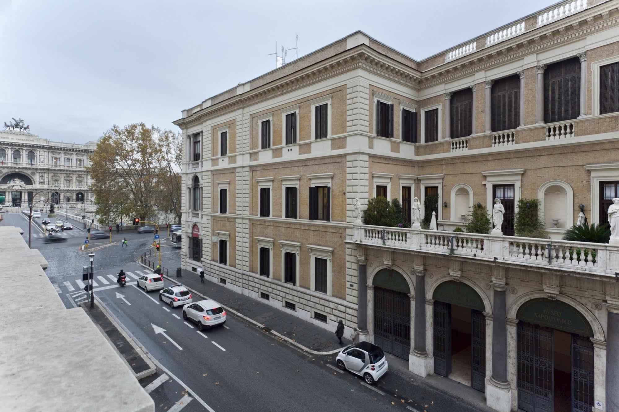 Hotell Vanity Navona 2*
